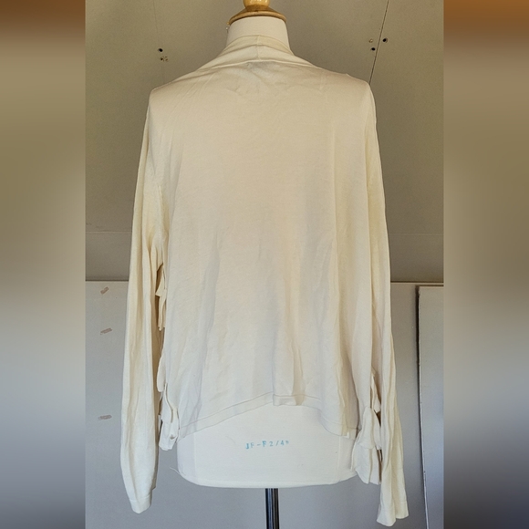 Kenneth Cole Reaction Ruffle Cardigan Sweater Womens Size L Fall Fashion - Picture 5 of 7